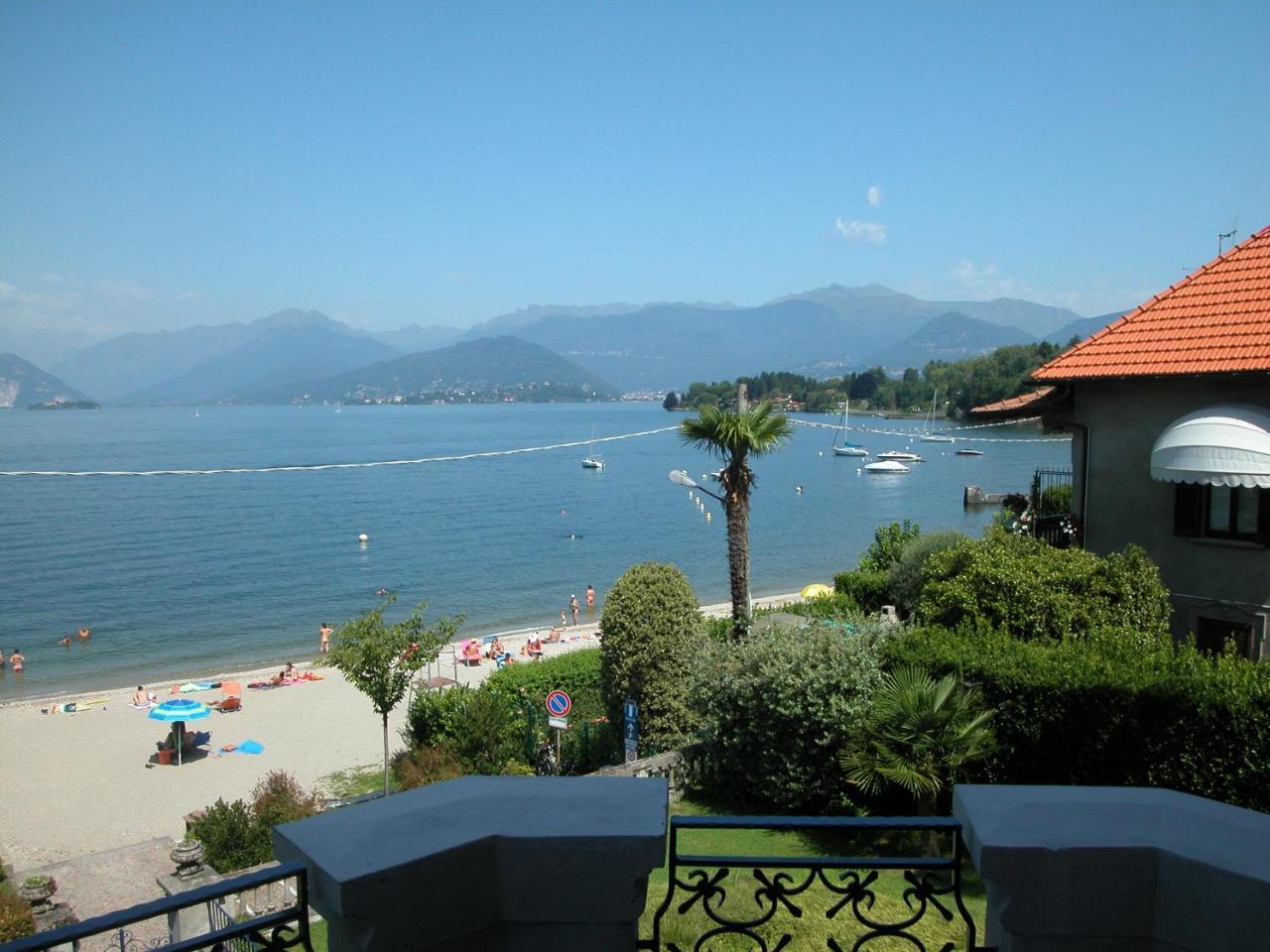 Villa Maria Lago Maggiore Рено-ди-Леджуно Экстерьер фото